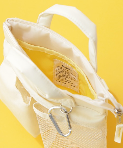 AVIREX（アヴィレックス）の「《直営店限定》MINI HELMET BAG/ ミニヘルメットバッグ（ショルダーバッグ・レディース・アイボリー/ブラック/カーキ・FREE）」の11枚目の写真