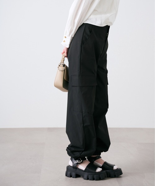 FREE'S MART（フリーズマート）の「◆カーゴパンツ（カーゴパンツ・レディース・ホワイト/ブラック・SMALL/MEDIUM）」の7枚目の写真