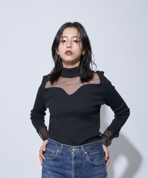 Solace(ソレイス)の「シアー切替ハイネックレディニットトップス(ニット/セーター・レディース・ブラック/ナチュラル・FREE)」の7枚目の写真
