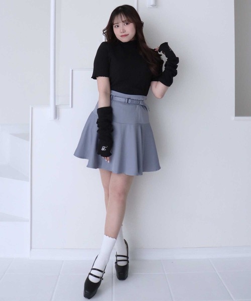 TITTY&CO.（ティティーアンドコー）の「【TITTY&CO.】ロゴ刺繍アームウォーマー付きメロウリブトップス（Tシャツ/カットソー・レディース・ホワイト/ピンク/ブラック・FREE）」の11枚目の写真