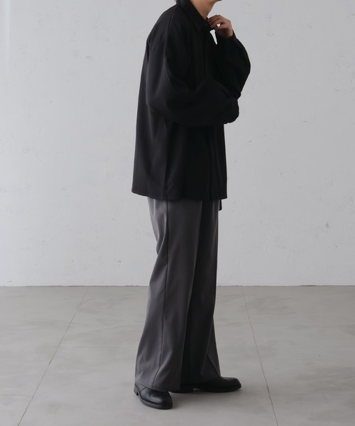 epnok（エプノック）の「ベーシックルーズタイロッケンシャツ（シャツ/ブラウス・メンズ・ブラック/チャコールグレー/オフホワイト・SMALL/MEDIUM/LARGE）」の6枚目の写真