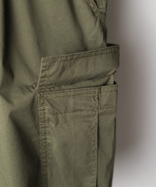 FRANKLIN & MARSHALL(フランクリンマーシャル)の「★FRANKLIN & MARSHALL★CARGO SHORTS(カーゴパンツ・レディース・ブラック/カーキ・SMALL/LARGE/MEDIUM)」の8枚目の写真