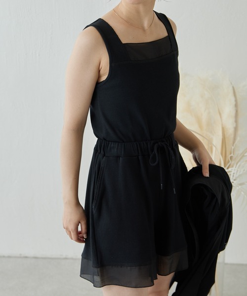 COLLAGE GALLARDAGALANTE（コラージュガリャルダガランテ）の「シアー切替スクエアタンク/C'NOTE（タンクトップ・レディース・ホワイト/チャコールグレー/ベージュ/ブラック/ブルー/グレー系その他/ホワイト系その他・FREE）」の16枚目の写真