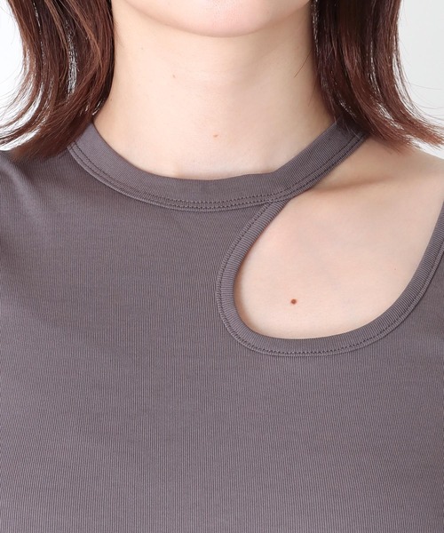 Jines（ジネス）の「クールタッチ カットアウト デザインタンクトップ @（タンクトップ・レディース・ホワイト/ブラック/ブラウン・38）」の17枚目の写真