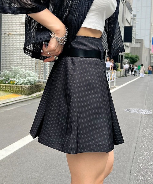 PAGEBOY(ページボーイ)の「ハイエウストミニプリーツスカート(スカート・レディース・グレー/ブラック/ストライプ・FREE)」の6枚目の写真