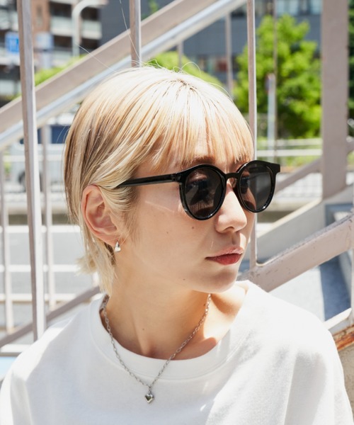 Auntie Rosa Holiday（アンティローザホリデー）の「クラシックラウンドサングラス（サングラス・レディース・ブラック/ベージュ・FREE）」の6枚目の写真