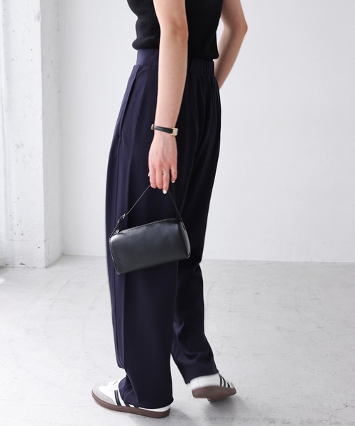 ポンチカーブパンツ