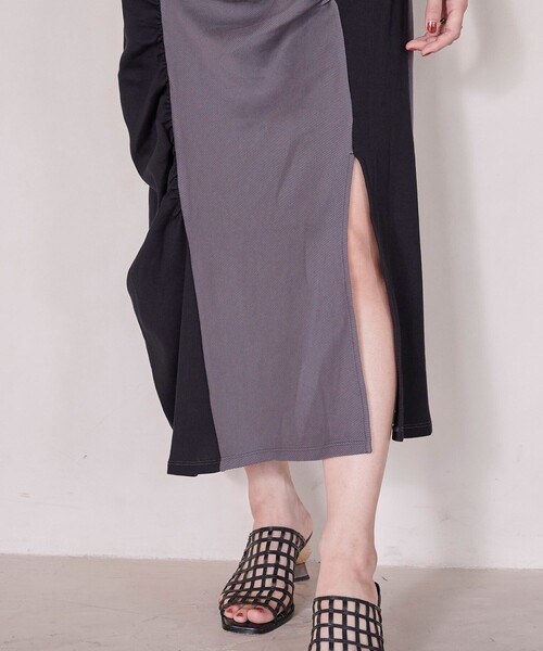 PUBLIC TOKYO(パブリックトウキョウ)の「【洗える・華奢見え】ランダムギャザーリブワンピース(ワンピース・レディース・その他2/カーキ/ブラック・1/2)」の10枚目の写真