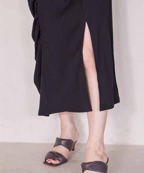 PUBLIC TOKYO(パブリックトウキョウ)の「【洗える・華奢見え】ランダムギャザーリブワンピース(ワンピース・レディース・その他2/カーキ/ブラック・1/2)」の16枚目の写真