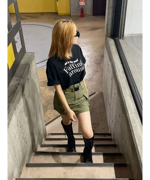 EVRIS（エヴリス）の「Faffing around BIG Tシャツ（Tシャツ/カットソー・レディース・ホワイト/グレー/ブラック・FREE）」の14枚目の写真