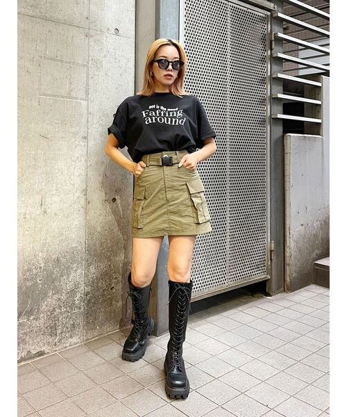 EVRIS（エヴリス）の「Faffing around BIG Tシャツ（Tシャツ/カットソー・レディース・ホワイト/グレー/ブラック・FREE）」の15枚目の写真