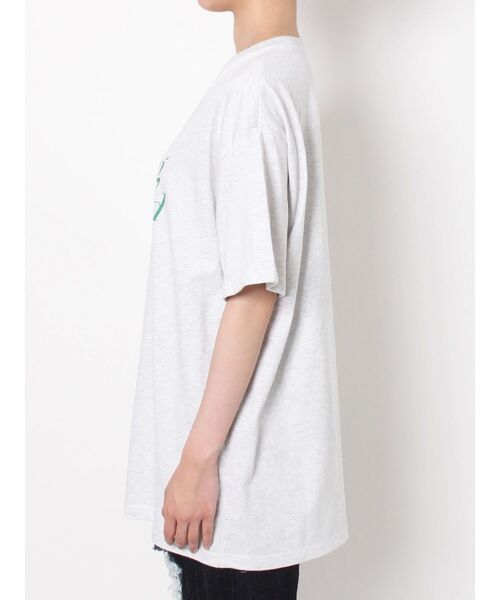 EVRIS（エヴリス）の「Faffing around BIG Tシャツ（Tシャツ/カットソー・レディース・ホワイト/グレー/ブラック・FREE）」の18枚目の写真