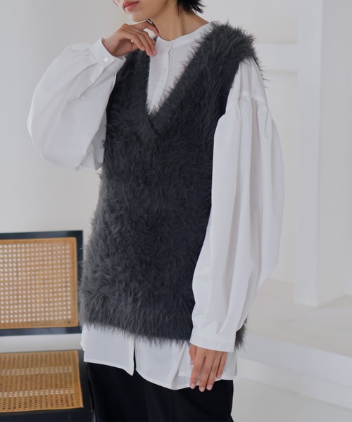 LIAN(リアン)の「フェザーヤーンベスト(ベスト・レディース・チャコールグレー/アイボリー/グレー・FREE)」の9枚目の写真