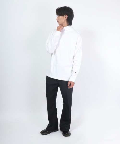 Champion(チャンピオン)の「Champion(チャンピオン)コットンスムースタートルネック無地ロンT/ロングスリーブTシャツ/長袖(Tシャツ/カットソー・メンズ・ブラック/オフホワイト/チャコールグレー・M/L/XL)」の11枚目の写真