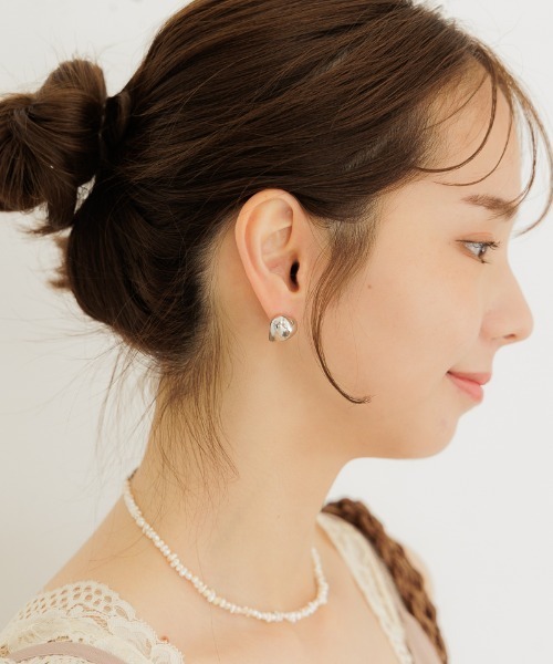 flower(フラワー)の「ハートピアス(ピアス(片耳用)・レディース・シルバー/ゴールド・FREE)」の3枚目の写真