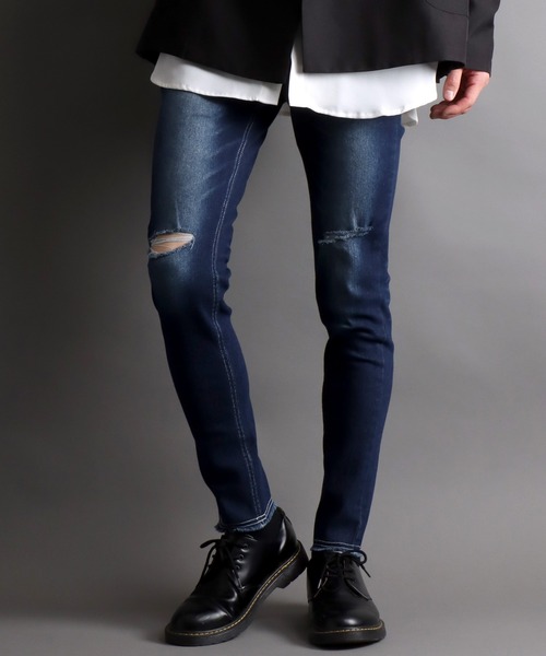 SITRY(シトリー)の「super stretch damaged denim skinny pants/スーパーストレッチ ダメージデニム スキニーパンツ(デニムパンツ・メンズ・ワンウォッシュ/ブラック/ケミカルウォッシュ/ブラック系その他/ライトインディゴブルー・LL/M/L)」の4枚目の写真