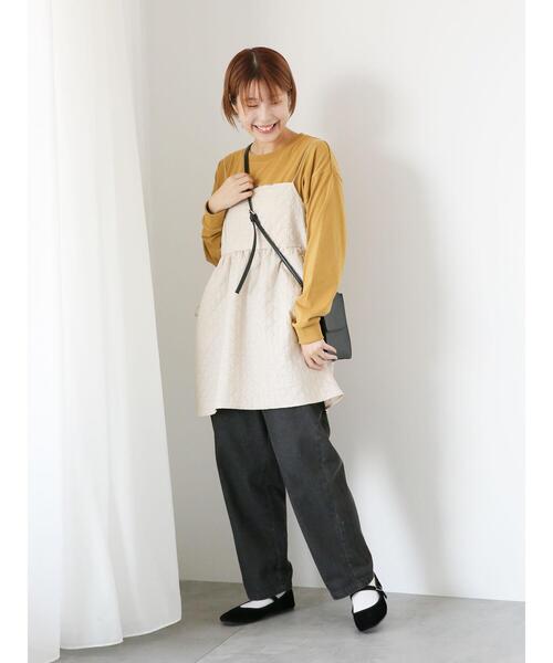 ehka sopo（エヘカソポ）の「レッサーパンダプリントロンT（Tシャツ/カットソー・レディース・グレー/マスタード/オフホワイト・F）」の11枚目の写真