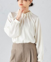 〈手洗い可能〉ネック ギャザー ソリッド 起毛 サテン ブラウス