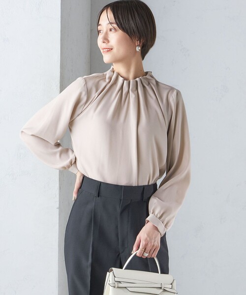【セール】〈手洗い可能〉ネック ギャザー ソリッド 起毛 サテン ブラウス（シャツ/ブラウス）｜SHIPS（シップス）