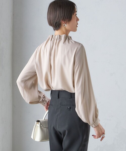 【セール】〈手洗い可能〉ネック ギャザー ソリッド 起毛 サテン ブラウス（シャツ/ブラウス）｜SHIPS（シップス）