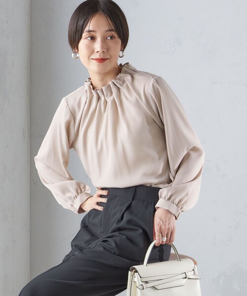 【セール】〈手洗い可能〉ネック ギャザー ソリッド 起毛 サテン ブラウス（シャツ/ブラウス）｜SHIPS（シップス）