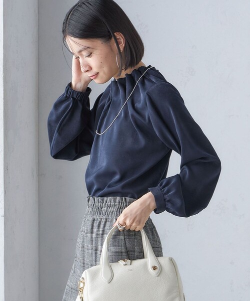 【セール】〈手洗い可能〉ネック ギャザー ソリッド 起毛 サテン ブラウス（シャツ/ブラウス）｜SHIPS（シップス）