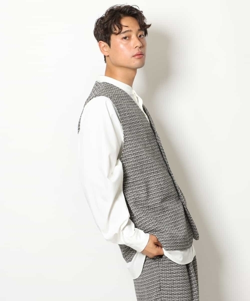 a.v.v（アーヴェヴェ）の「ワンサイズツイードベスト（ベスト・メンズ・ベージュ・53）」の11枚目の写真