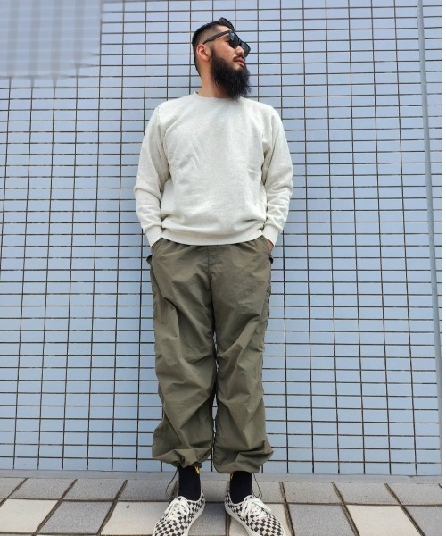 BOYCOTT(ボイコット)の「【BOYCOTT:ボイコット】バックロゴトレーナー/10oz(オンス)裏起毛ヘビーウェイトスウェット(スウェット・メンズ・ブラック/ライトグレー/ネイビー/グレー・MEDIUM/X-LARGE/LARGE)」の6枚目の写真