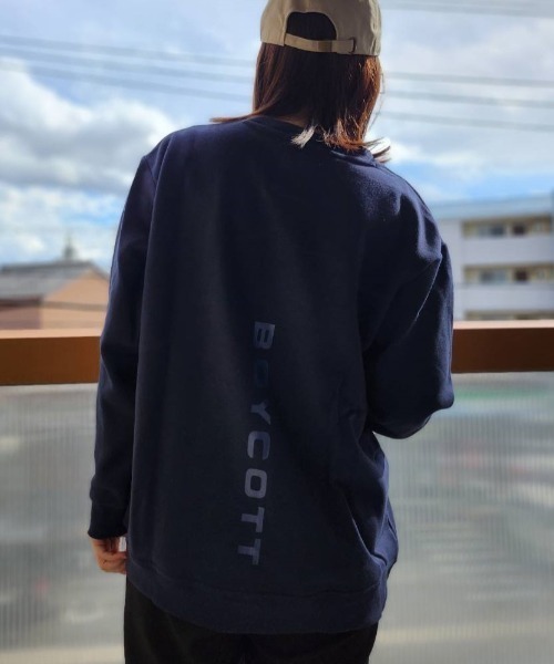 BOYCOTT(ボイコット)の「【BOYCOTT:ボイコット】バックロゴトレーナー/10oz(オンス)裏起毛ヘビーウェイトスウェット(スウェット・メンズ・ブラック/ライトグレー/ネイビー/グレー・MEDIUM/X-LARGE/LARGE)」の11枚目の写真