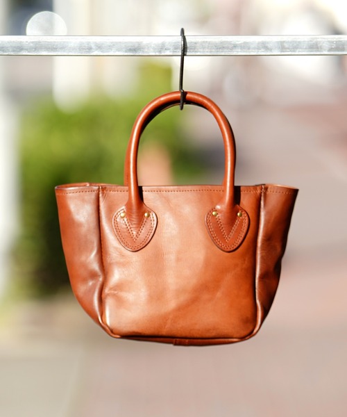vasco(ヴァスコ)の「vasco ヴァスコ LEATHER OLD TOTE BAG -SMALL(トートバッグ・メンズ・キャメル・FREE)」の5枚目の写真