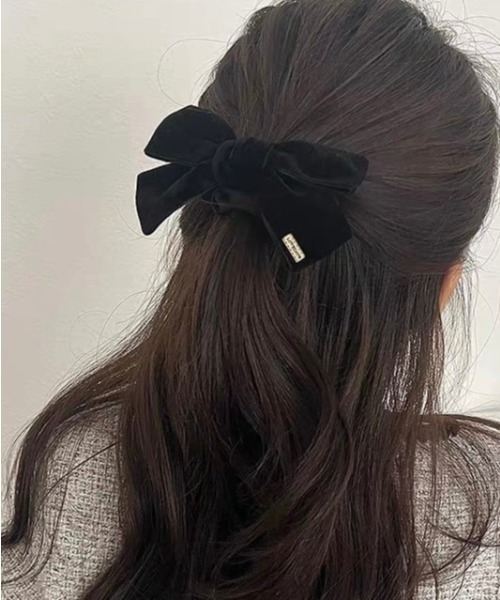 E&C closet…（イーアンドシークローゼット）の「ビックベロアリボンヘアゴム（ヘアゴム・レディース・ブラック・FREE）」の13枚目の写真