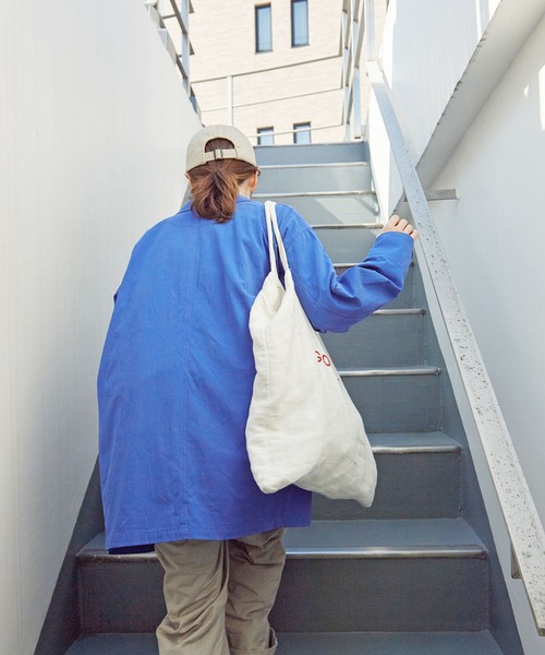 PAR ICI（パーリッシィ）の「ラチネ ミドル丈コート（その他アウター・レディース・ベージュ/ブルー・FREE）」の4枚目の写真