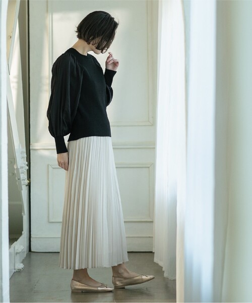 OPAQUE.CLIP（オペークドットクリップ）の「◆シャンブレープリーツスカート【洗濯機洗い可】（スカート・レディース・ライトベージュ/オフホワイト/チャコールグレー/ライトグレー・38/40/42）」の5枚目の写真