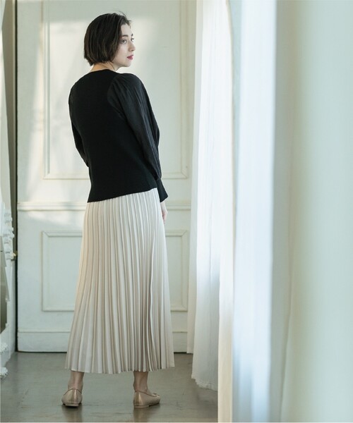 OPAQUE.CLIP（オペークドットクリップ）の「◆シャンブレープリーツスカート【洗濯機洗い可】（スカート・レディース・ライトベージュ/オフホワイト/チャコールグレー/ライトグレー・38/40/42）」の6枚目の写真