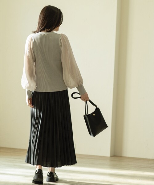 OPAQUE.CLIP（オペークドットクリップ）の「◆シャンブレープリーツスカート【洗濯機洗い可】（スカート・レディース・ライトベージュ/オフホワイト/チャコールグレー/ライトグレー・38/40/42）」の19枚目の写真