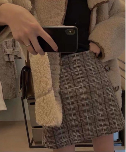 gossip!ロサンゼルス(ゴシップロサンゼルス)の「【サイズあり】ウールライク ヴィンテージチェック厚手ミニスカート(インパン付)(秋冬のガーリー定番スカート)(スカート・レディース・チェック・M/L/S/XL)」の7枚目の写真