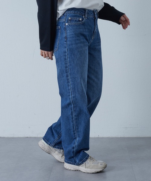 COLONY 2139（コロニートゥーワンスリーナイン）の「ローライズワイド