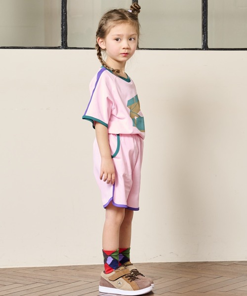 BIG FIELD（ビッグフィールド）の「サイドラインアルファベットTシャツ/UVカット（80～150cm）（Tシャツ/カットソー・キッズ・エメラルド/ライトピンク/オフホワイト・110/100/150/130/120/140/95/90/80）」の7枚目の写真