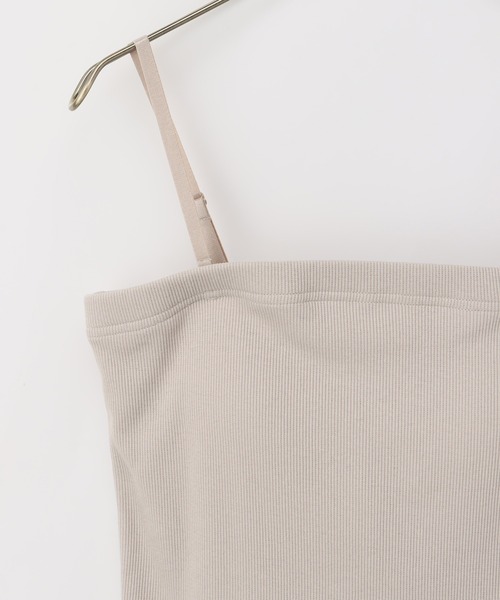 Honeys(ハニーズ)の「カップ付きベアトップ(チューブトップ・レディース・ブラック/オフホワイト/モカ・LL/L/M/S)」の14枚目の写真