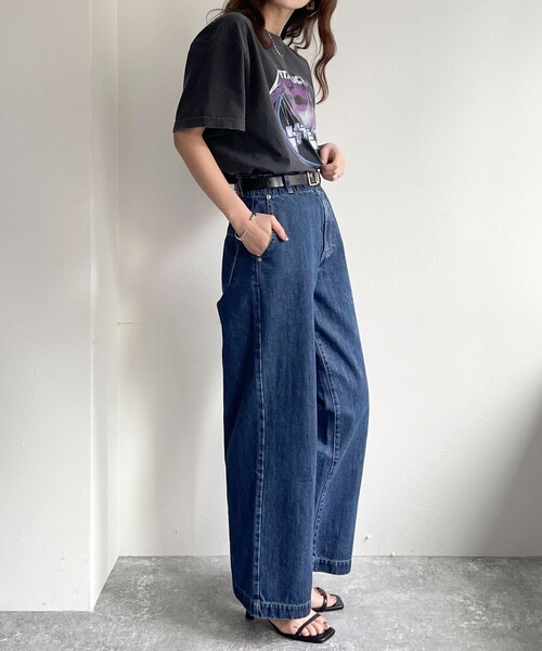 fredy emue(フレディエミュ)の「セミワイドデニムパンツ(デニムパンツ・レディース・ブルー/サックスブルー・38/36)」の10枚目の写真