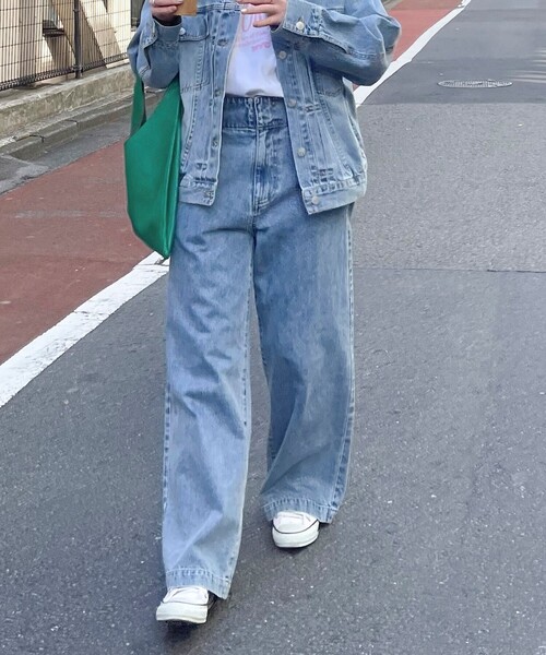 fredy emue(フレディエミュ)の「セミワイドデニムパンツ(デニムパンツ・レディース・ブルー/サックスブルー・38/36)」の19枚目の写真