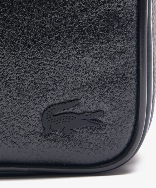 LACOSTE(ラコステ)の「ANGY グレインレザー クロスオーバーショルダーバッグ(ショルダーバッグ・メンズ・ブラック/オフホワイト/ダークグリーン・FREE)」の7枚目の写真