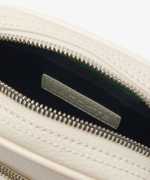 LACOSTE(ラコステ)の「ANGY グレインレザー クロスオーバーショルダーバッグ(ショルダーバッグ・メンズ・ブラック/オフホワイト/ダークグリーン・FREE)」の13枚目の写真