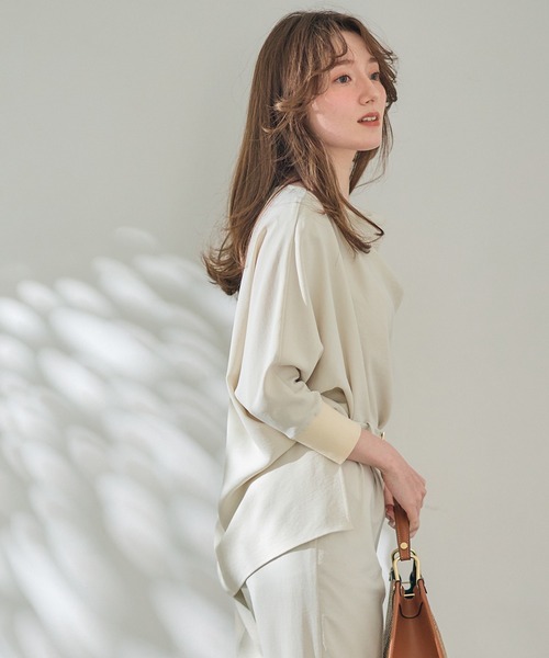 12Twelve Agenda(トゥエルブ アジェンダ)の「ウォッシャブル袖先リブゆるブラウス(シャツ/ブラウス・レディース・サックスブルー/アイボリー/チャコールグレー/グレイッシュベージュ・M)」の11枚目の写真