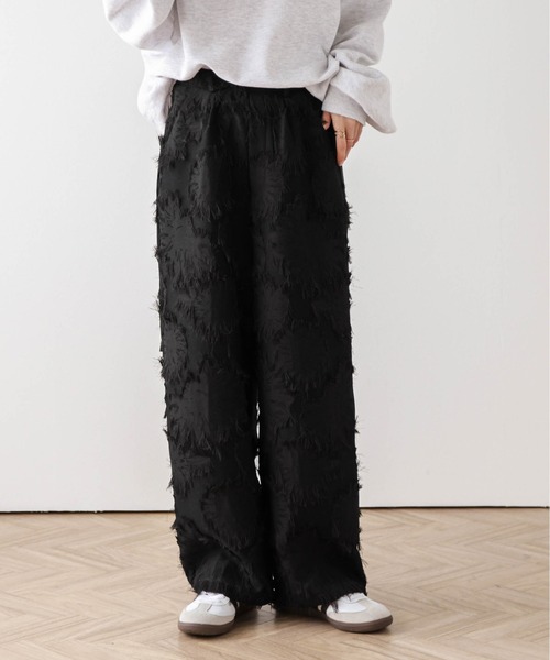 AMELY(エミリー)の「フリンジストレートパンツ(その他パンツ・レディース・ホワイト/ブラック・L/M)」の19枚目の写真