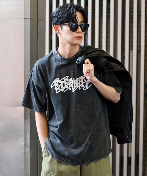 SPINNS（スピンズ）の「【ユニセックスで着用可能】ピグメント加工半袖