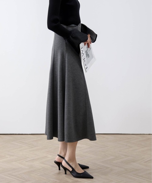 AMELY（エミリー）の「スカラップデザインフレアスカート（スカート・レディース・ブラック/ネイビー/グレー・L/M）」の14枚目の写真