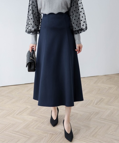 AMELY（エミリー）の「スカラップデザインフレアスカート（スカート・レディース・ブラック/ネイビー/グレー・L/M）」の16枚目の写真
