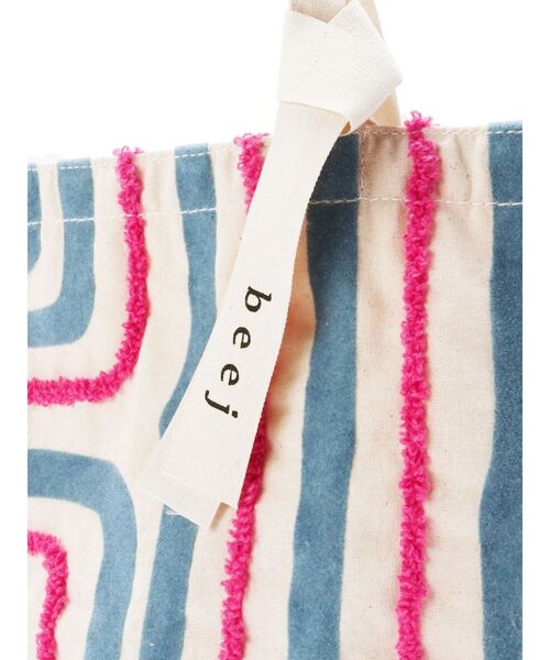 beej（ビージ）の「beej別注 カラートートバッグ（トートバッグ・レディース・ブルー/オレンジ・FREE）」の4枚目の写真