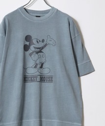 Disney（ディズニー）の「Disney/ディズニー ミッキー ヴィンテージライク フロント バックプリント スウェット半袖Tシャツ レディース メンズ（Tシャツ/カットソー・メンズ）」